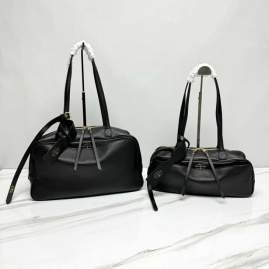 Picture of Balenciaga Handbags _SKUfw198288317fw